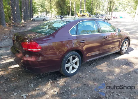 2013 Volkswagen Passat 2.5L Se from USA, damaged, VIN 1VWBP7A39DC034137